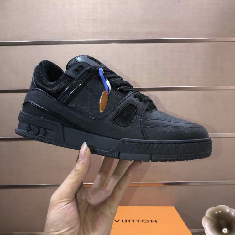 Picture of Louis Vuitton Shoes _SKULVsz35-3939-45hnq010916361